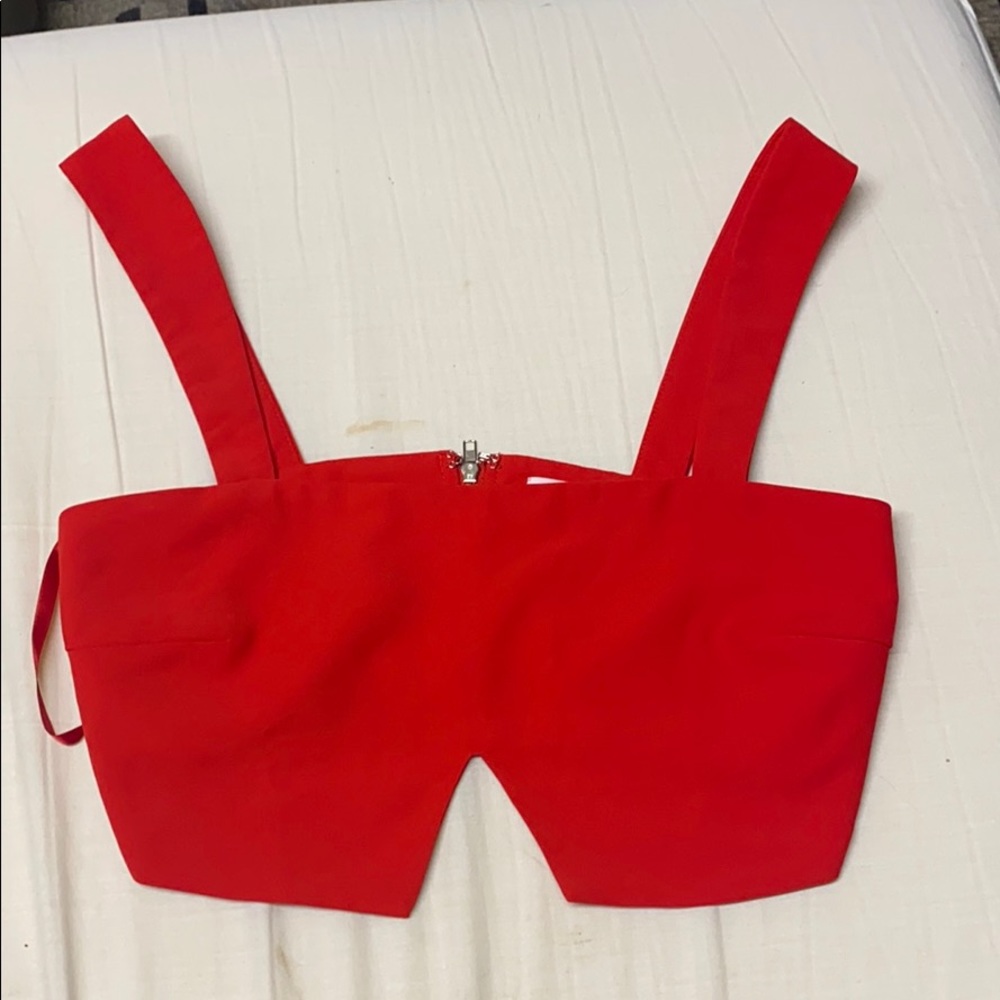 SUPERDOWN CROP TOP